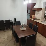 Miig Jacuzzi & Sauna Zator Дом отдыха *