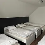 Miig Jacuzzi & Sauna Zator בית נופש *
