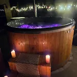 Semesterbostad Miig Jacuzzi & Sauna Zator