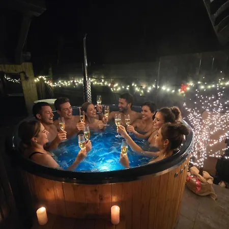 Miig Jacuzzi & Sauna Zator Semesterbostad Oświęcim