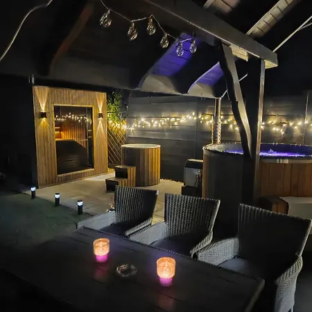 Miig Jacuzzi & Sauna Zator Semesterbostad *